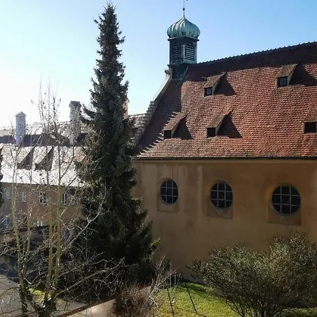 Comfy Ma Suite - Augsburg Fuggerei Apartment *